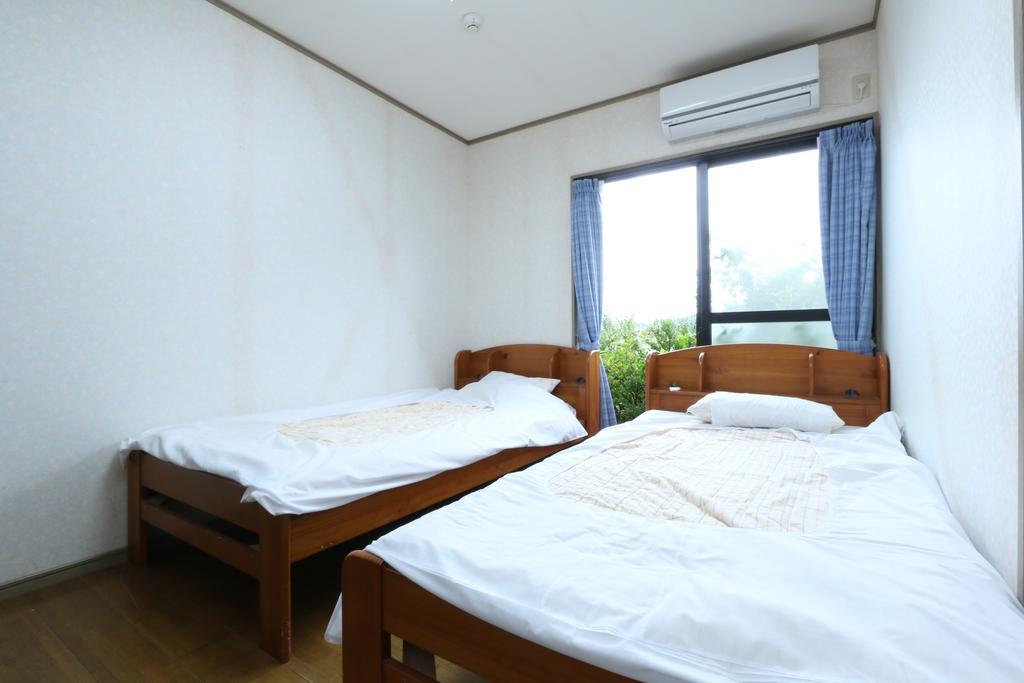 Minshuku Shiratani Hotel Yakushima  Bagian luar foto